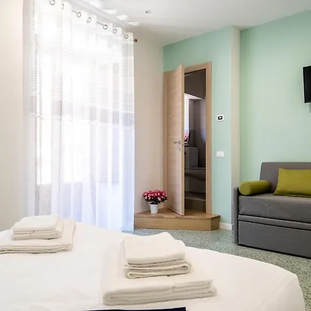 Via Venezia 32 House 아파트 페트랄리아소타나